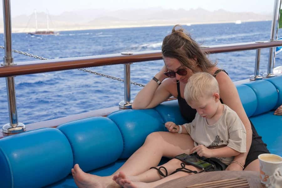 Marsa Alam: Pirates Premium Boat to turtle bay with lunch - Key points to know before booking