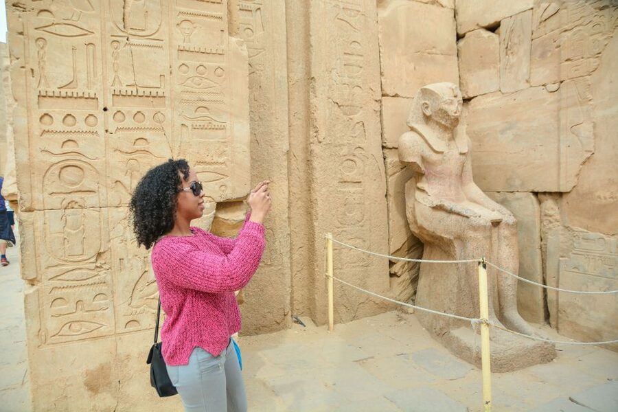 Marsa Alam: Valley of the Kings & Karnak Temples Luxor Tour - Hatshepsut’s temple beneath the cliffs