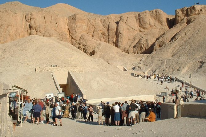 Nile Cruise 4 Days 3 Nights from Aswan to Luxor - Guides, service, and the private format