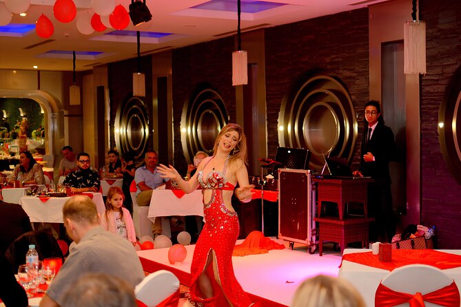 Nile Dinner Cruise on Nile Maxim the Most Luxurious Cruising Restaurant in Cairo - Why the private format changes the evening
