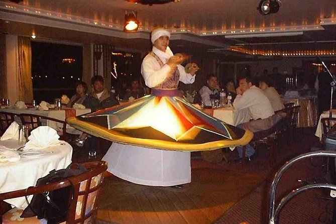 Nile Pharaoh dinner cruise on the Nile - Boarding the boat and finding your table