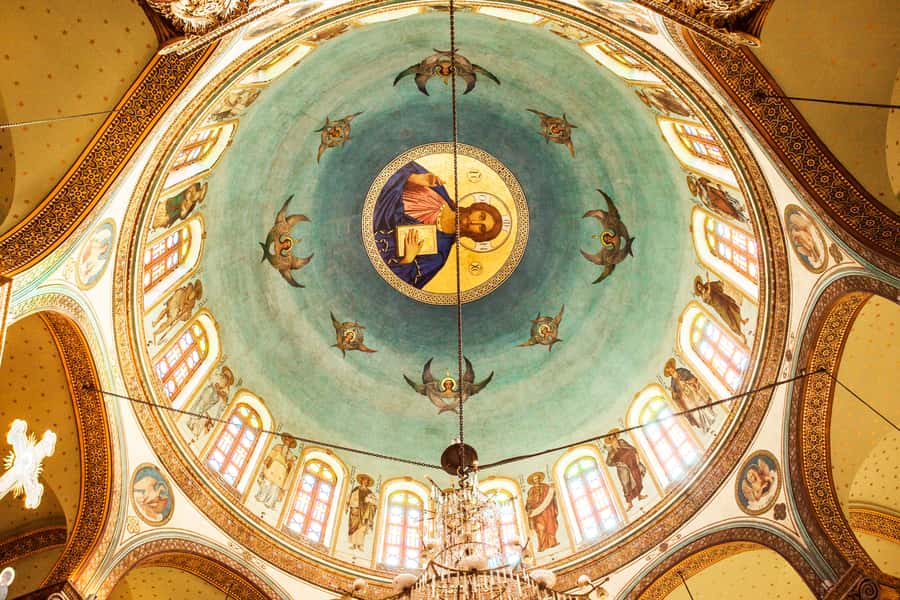Old Cairo: Full-Day Islamic and Coptic Cairo Tour with Lunch - The Hanging Church is a compact but memorable stop