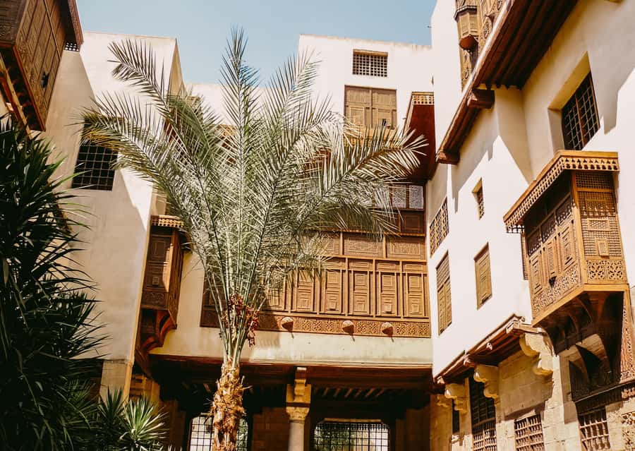 Old Cairo Guided Walk Tour: History, Culture & Street Bites - Al-Hakim Mosque and the Fatimid beginning