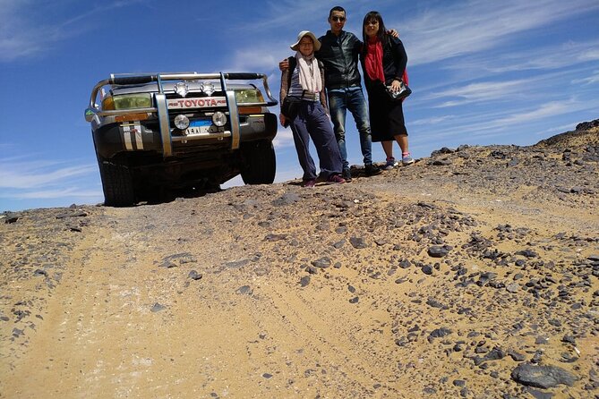 Overnight Camping At White Desert And Bahariya Oasis - Old White Desert formations that resemble mushrooms and tents