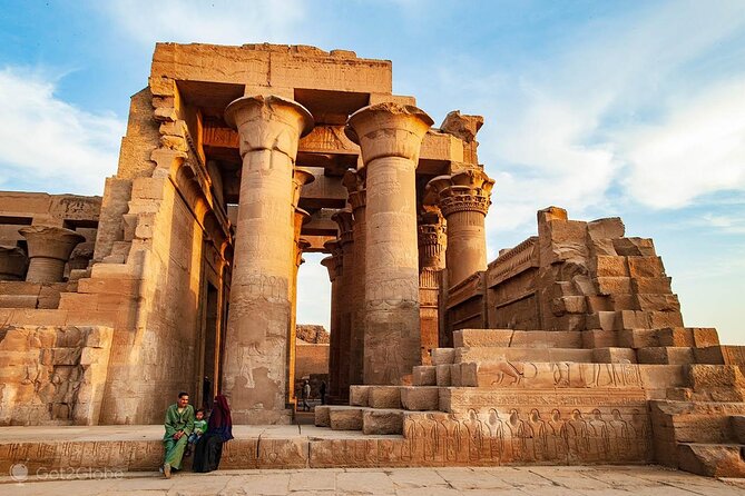 Private 6-Days Egypt Tour Package with Nile Cruise by Flights - Day 3: From Cairo to Luxor and onto the river