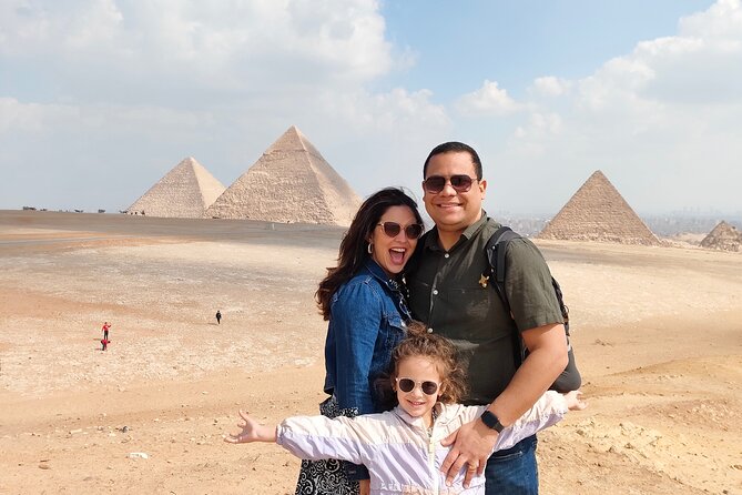 PRIVATE ALL INCLUSIVE Giza Pyramids,Sphinx,Camel&Inside Pyramid - Guide quality and the human side of the tour