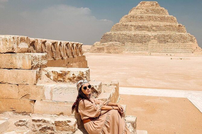 Private All Inclusive;Giza Pyramids,Sphinx,Memphis,Saqqara,Lunch&Camels - A camel ride near the pyramids