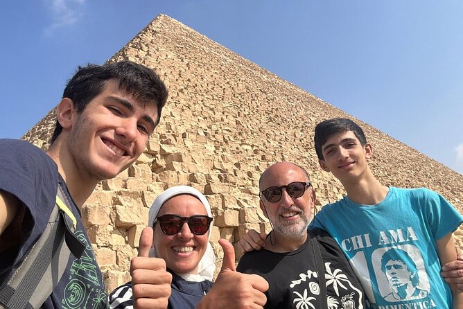 Private Cairo Highlights Tour (Pyramids, Grand Museum and Bazaar) - One hour in Khan Al-Khalili