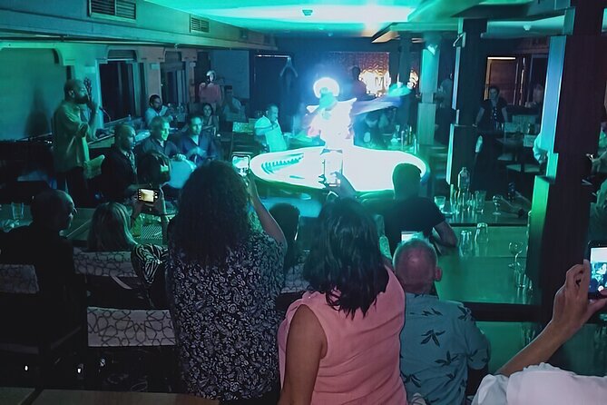 Private Cairo Nile Cruise 5 stars with Dinner - The buffet dinner and what it adds