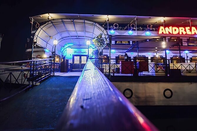 Private Cairo Nile Cruise 5 stars with Dinner - Tanoura, belly dancing, and live music