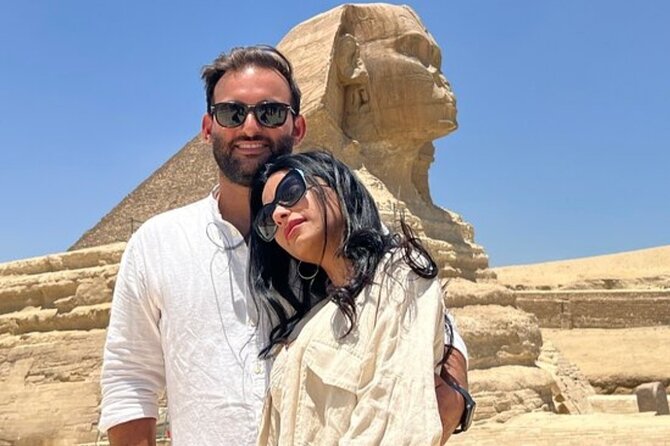 Private Day Tour Giza Pyramids, Egyptian Museum &Khan El-Khalili - One day, three sides of Cairo