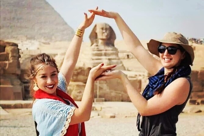 Private Day Tour Giza Pyramids, Sphinx, Memphis, Saqqara Pyramids - Giza Pyramids and the Sphinx: three hours at the headline site