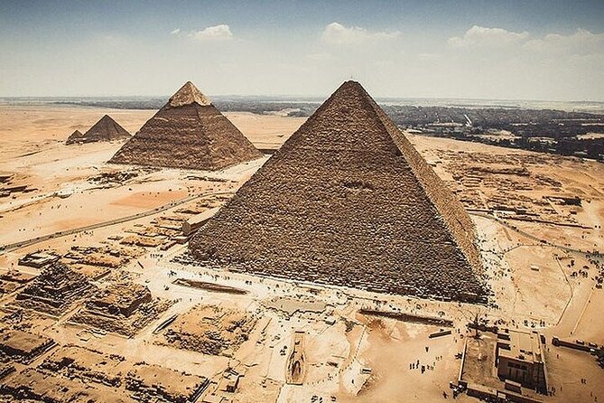 Private Day Tour Giza, Sakkara Pyramids, Memphis includes Lunch. - Why this private route works well in Cairo
