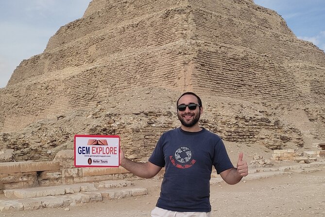 Private Day Tour Saqqara Pyramids, Memphis and Dahshur Pyramids - What entering the Red Pyramid is really like