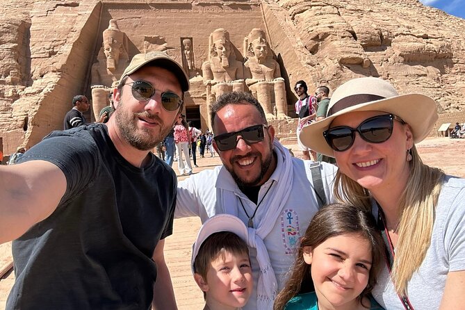 Private Day Tour to Abu Simbel Temples and Nubian Village From Aswan - Returning to Aswan for Lunch