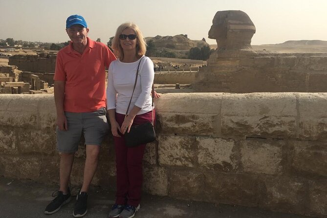 Private Day Tour to Giza and Cairo with Felucca and Dinner Cruise - Guides, drivers, and the private-tour advantage