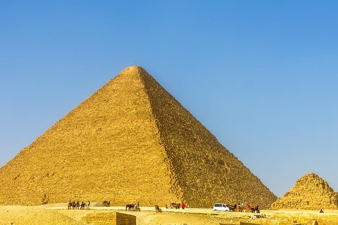 Private Day Tour to Giza Pyramids and Egyptian Museum from Cairo with Guide - Why this private Cairo day works