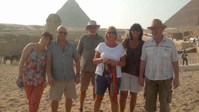 Private Day Tour to Giza Pyramids and Egyptian Museum from Cairo with Guide - What the private guide and driver add