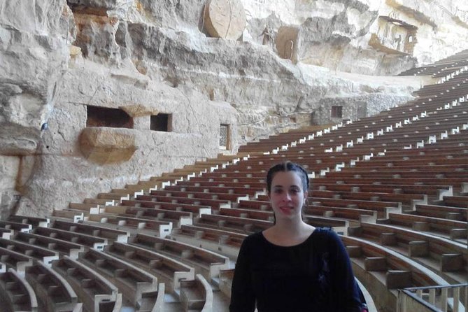 Private Day Tour to Giza Pyramids, Sphinx, Coptic Cairo and Saint Simon Church in Cairo - The Sphinx and Valley Temple