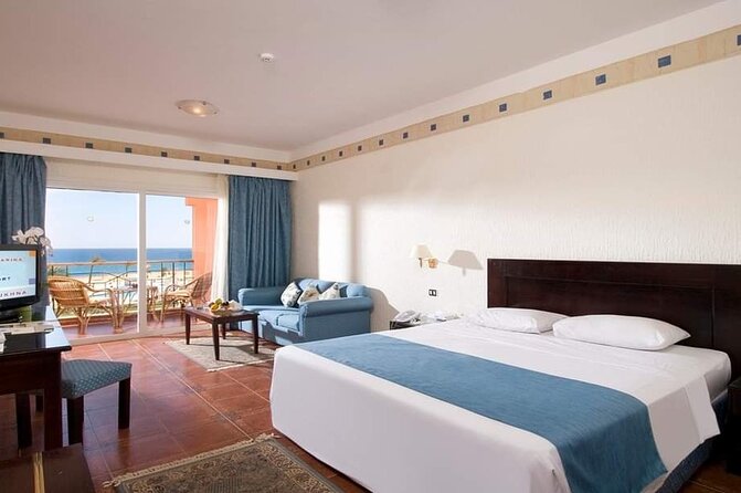 Private Day Tour To Red Sea included Lunch from Cairo & Giza - Is $109 a fair price?