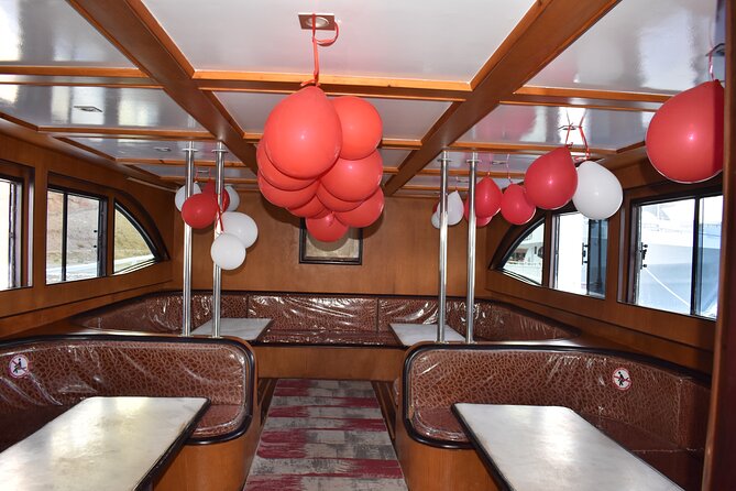 Private Dinner Cruise On Vip Yacht Sharm El Sheikh - The shoe-free boat detail you should know