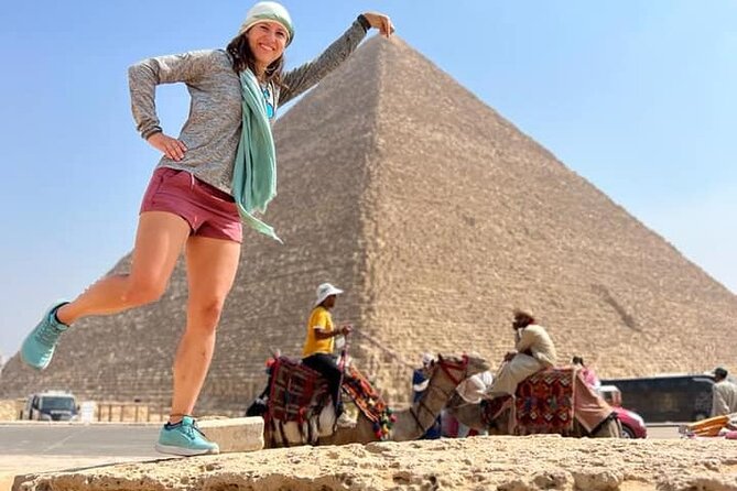 Private Full Day tour Alexandria City From Cairo Giza hotels - Catacombs of Kom el Shoqafa: Alexandria below street level