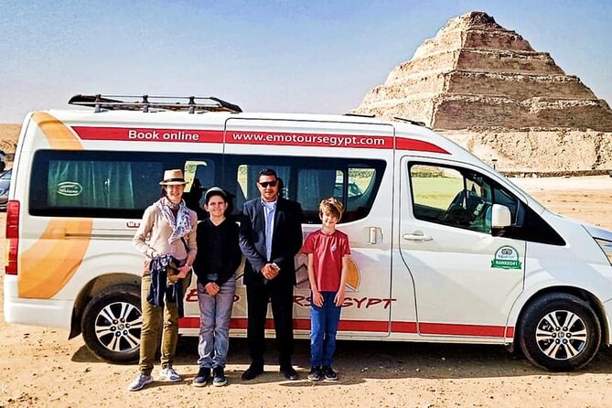 Private Full-Day Tour Visiting Giza Pyramids, Egyptian Museum and Old Market - What this full-day Cairo tour really covers