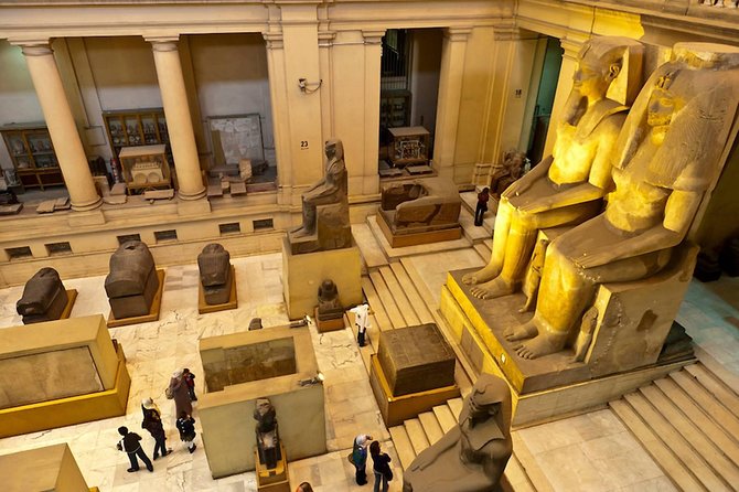 Private Full- Day Trip to Pyramids, Egyptian Museum & Khan el khallil - Why a private guide matters here