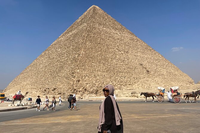 Private Giza Pyramids & Sakkara Tour with Camel Ride & Lunch - Giza Pyramids: The Big Three and the Wider View