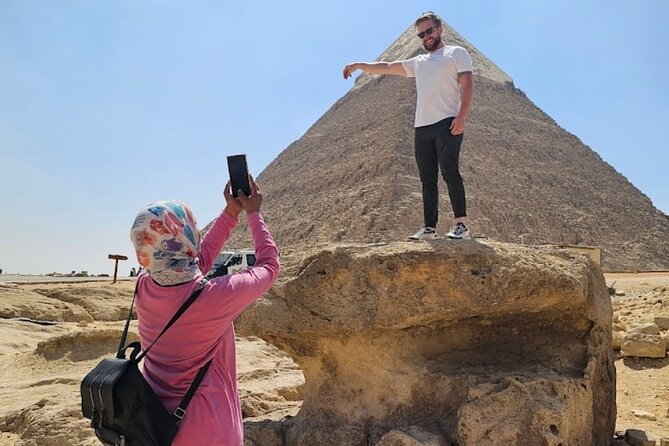 Private Giza Pyramids,Sphinx,camel,lunch, 2 tombs,Great Pyramid - Key things to know before you book