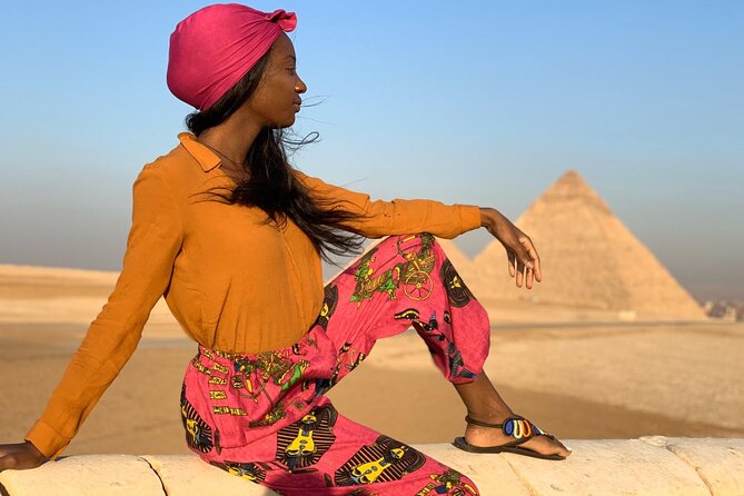 Private Giza Pyramids Tour, Sphinx with Camel Ride and Lunch - The three pyramids at Giza, from Khufu to Menkaure