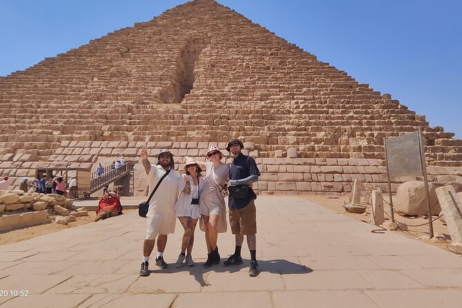 Private Guided Tour of Giza Pyramids and the great Sphinx - What the $20 price really covers
