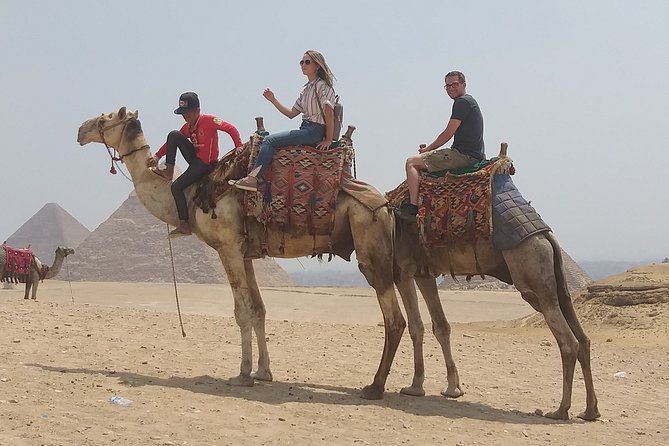 Private Guided Tour to Giza Pyramids and Sphinx - The optional 25-minute camel ride