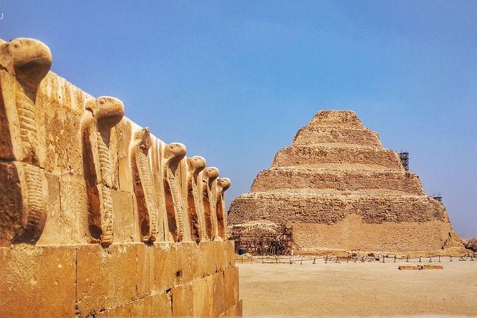 Private Guided Tour to Giza pyramids, Sphinx, Saqqara and Memphis + Lunch - Optional camel or horse ride at Giza