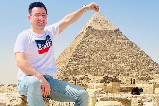 Private Half Day Giza Pyramids Tour with camel & Lunch - Khufu, the Great Pyramid, and the main plateau