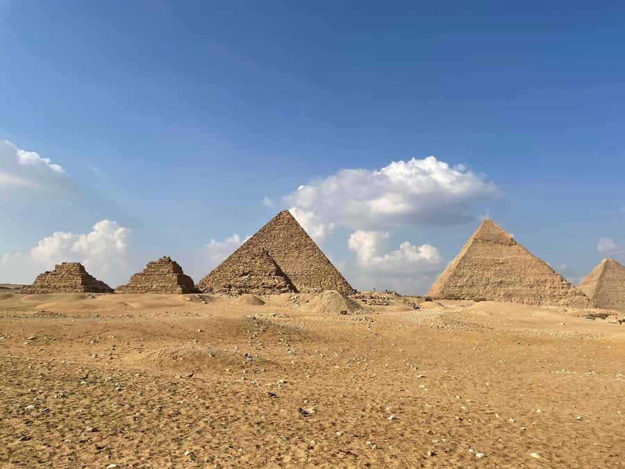 Private Half-Day Tour To Giza Pyramids And Sphinx - Khufu, Khafre, and Menkaure Up Close