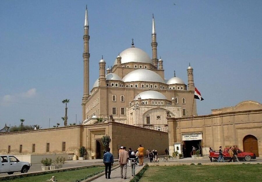 Private Half Day Tour To Islamic Cairo - Four hours means smart pacing