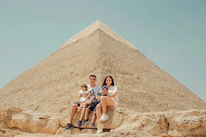 Private half Day Tour to the Great 3 Pyramids of Egypt - The photo side of the experience