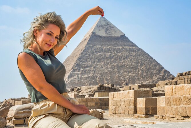 Private: Pyramids & Sphinx Guided Tour With Transfers & Drinks. - How the service record affects your decision