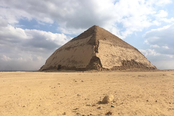Private pyramids tour to Giza pyramids Sphinx Dahshur Sakkara & Memphis - What the private format changes