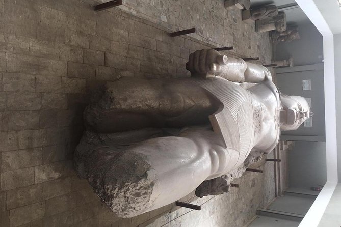 Private Sightseeing tour to Giza pyramids Sakkara & Memphis - Giza Pyramids: The Essential First Stop
