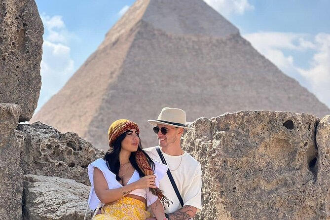 Private Tour Giza Pyramids, Egyptian Museum, lunch and Camel Ride - The camel ride and lunch need confirmation