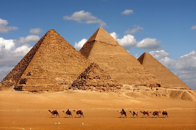 Private Tour: Giza Pyramids, Sphinx, Egyptian Museum, Khan el-Khalili Bazaar - A Smart Way to See Cairo in One Day