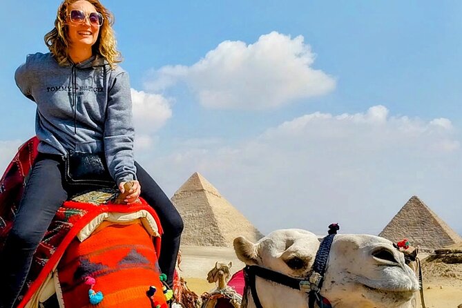 Private Tour Giza Pyramids Wonders All inclusive - Menkaure, Giza’s smallest main pyramid