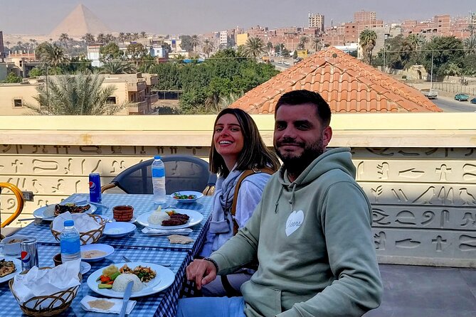 Private Tour Giza Pyramids Wonders All inclusive - The panoramic viewpoint for the classic photograph