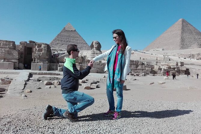 Private Tour of the Pyramids and Egyptian Museum in Giza - The guide makes the difference
