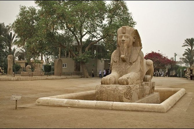 Private Tour: Pyramids of Giza Memphis Saqqara with Lunch - What the Egyptologist guide adds