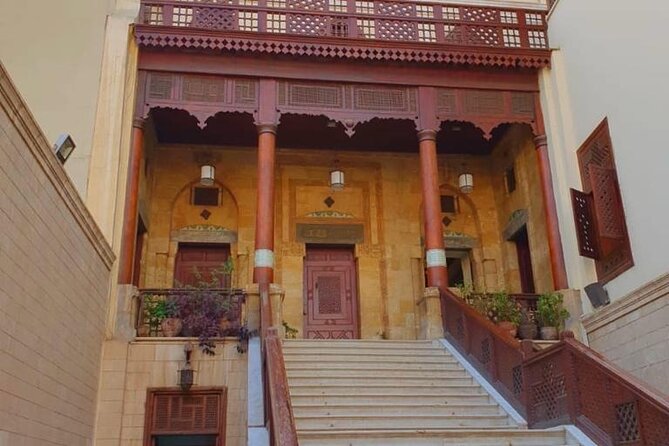 Private Tour To Egyptian Museum, Old Cairo & Bazaar - What your private guide adds