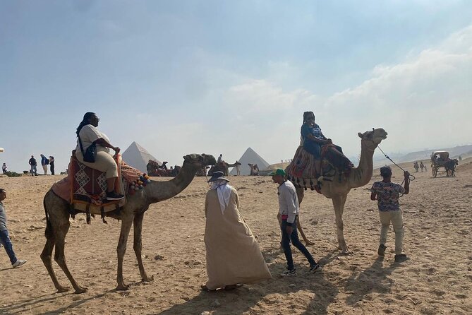 Private Tour to Giza Pyramids and Memphis and Saqqara Pyramids - The private guide is the main value