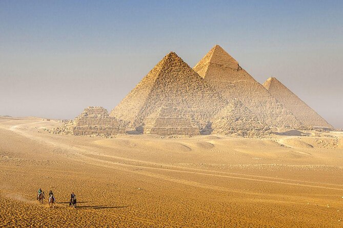 Private tour to Giza Pyramids,Sphinx,Egyptian Museum with Local Lunch - Key points to know before booking